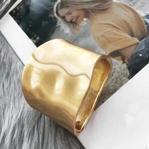 Szerokie bransoletki minimalistyczne złote bransoletki dla kobiet Akcesoria