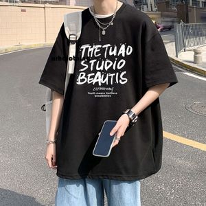 TシャツメンレターコットンTシャツショート2024新しいゆるいメンズクォータースリーブトレンディな夏の服