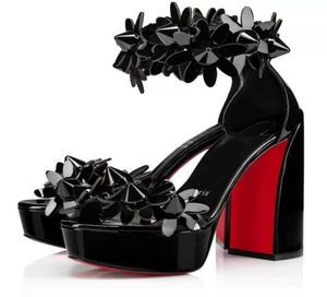 Summer Luksusowe damskie kolce sandały sandały buty na obcasie kwiat ramy kwadratowe pięta patentowa cielę skórzana lady sandalias eu35-43 z Box9800745