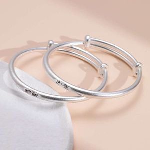 Ping ett glad babyarmband fullt silver 9999 Pure Silver Children's Armband Solid Ancient Method Children's Full Moon Armband Gift