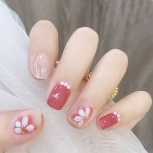 False Nails 24Pcs Flower with Pearl Design Wearable False Nails Finished Removable Acrylic Press on Nail Plum Red Girl Short Fake Nails Art z240531
