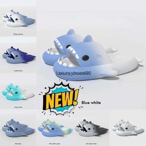 Sandels Summer Home Women Shark Slippers Anti-skid EVA Solid Color Couple Parents Outdoor Cool Indoor Household Funny Shoes