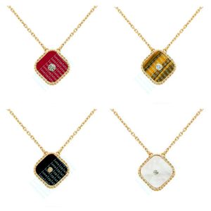Luxury Fashion Classic Clover Necklaces and Bracelets Pendants Mother-of-Pearl Plated 18K for Women Girl Valentine's Mother's Day Jewelry Gift
