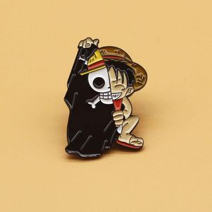 Anime ett stycke apa d luffy emaljstift rolig kung av pirater brosch ryggsäck lapel badge mode smycken gåva