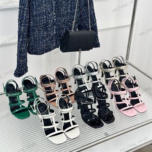 最高品質の女性デザイナーサンダルイタリアブランド9.5cmの高さのかかとドレスシューズ馬バックルレザースティレットTストラップウェディングドレスシューズレディサンダルゴールドスライバー