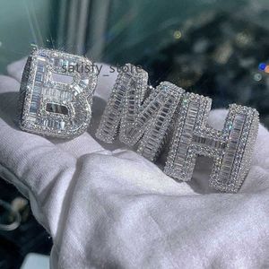 Partihandel VVS Moissanite Diamond Hip Hop Ring Letter Baguette Cut 925 Silver Hip Hop smycken Anpassade inledande bokstäver