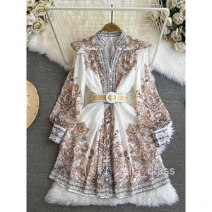 Palace style temperament lantern long sleeved V-neck waistband slimming single breasted A-line positioning printed dress