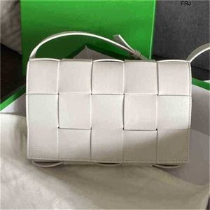 Crossbody Bag 7A Casettes Bvs BottsVenets Women Luxury Bags Woven Leather s Magnetic Buckle HaveGAASL7QA