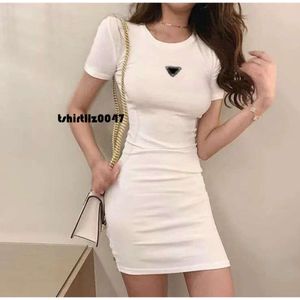 HA1N Woman Clothing Casual Short Sleeve Summer Womens Dress Camisole Skirt Outwear Slim Style With Budge Designer Lady Sexy Dresses A022