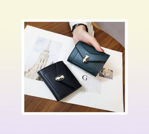 Designer2020New Small Wallet Women Short Europeen and American Plain Snake Head Ladies Wallet Student Fashion ThreeFold Coin Pur3643010