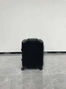 Koffer 9a Koffer Klassische gemeinsame Entwicklung Designer Modetasche Bord großer Kapazität Reise Freizeit Urlaubs Trolley Hülle Reise Alum