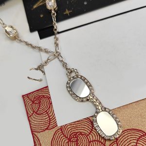 New Styles Vogue Men Women Designer Necklaces Brand Letter Pendants Chains 18K Gold Copper Crystal Necklace Choker Wedding Jewelry Accessories Gifts