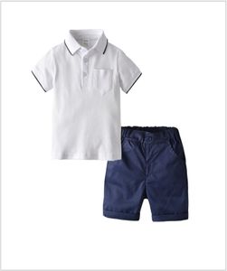 2019 Neue Sommer -Jungen -Kleidungsstücke Kinder Polo Tshirtshorts 2pcs Set Kids Casual Suits Baby Boy Outfits 80120 cm reta4718377