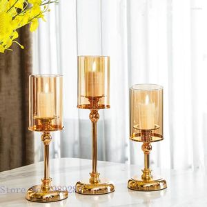 Świecane uchwyty szklane wysokie stopy Złote domowe dekoracje rzemieślnicze do jadalni nowoczesna dekoracja