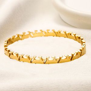 Lyxarmband kvinnor män designer varumärke bokstav rostfritt stål armband guld pläterade armband mode smycken tillbehör gåvor