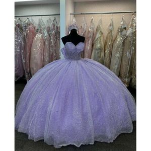 Lila lila quinceanera klänningar glittrande prinsessan puffy kjol fjäril korsett vestidos 15 anos prinssa sweet 16 0531