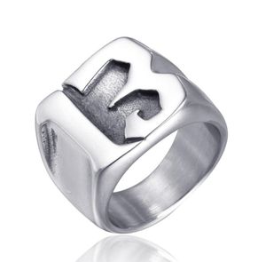 Modny pierścionek ze stali nierdzewnej 13 litera czarne srebrne i złote trzy rodzaje kolorów cyfr arabskich punkowy pierścienie dla mężczyzn039S7594294