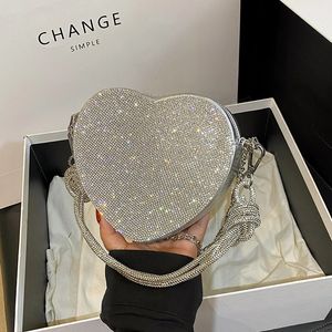 Knot Handle Rhinestones Evening Clutch Bag Luxury Designer Crystal Diamonds Handbag Purse Cute Love Heart Crossbody Bag Mini 240530