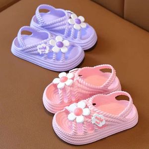 Novo verão crianças chinelas padrão de flores com conforto de conforto para 2-8 meninas de meninas não deslizam chinelos de chinelos de chinelos para casa sapatos infantis 2df5a8