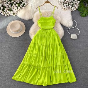 Temperament strapless dress with gentle style and slim waistband A-line dress seaside vacation big swing long skirt