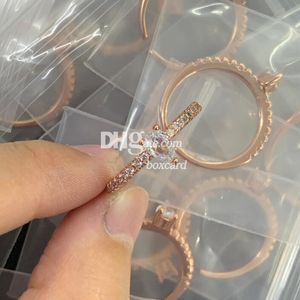 18K Gold Open Rings Plush Charm Diamond Rings Trendy Gold Alloy Cluster Rings Engagement Christmas Gift