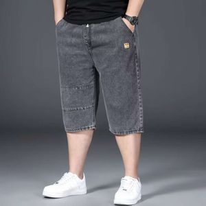 Erkekler için Capri Pantolon, Gevşek Takım ve Genişletilmiş Denim Şort, Erkekler Büyük Boy Capri Pantolon, Erkek Modaya Düzenli ve Çok Yönlü Yaz Şortları