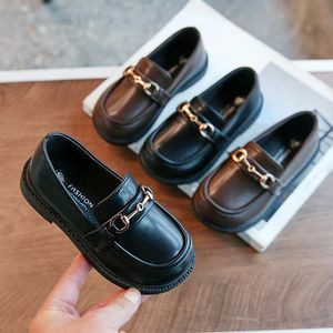 2024 Spring Girls British Boys Leather Shoes Children Soft Mary Janes Metal Kids Fashion Casual Solid Black Slipon Loafers 240529