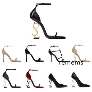 Tasarımcı Sandalet Opyum Yüksek Topuklu Kadınlar Açık Ayak Parmağı Stiletto Klasik Metter Mektuplar Sandal Moda Stilist Ayakkabı Toz Çantası Boyutu 34-42