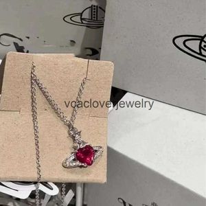 Viviane Westwood Naszyjnik Kobiety Złota Jewelryka Kobieta naszyjniki koniczyka złota srebrna kubańska łańcuch choker damski luksusowy klasyczny klasyczny wisiorek ze stali nierdzewnej0808