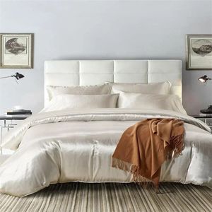 Rayon Satin King Size Bedding Set Luxury Silky Duvet Cover Double Smooth Quilt Queen Sets No Sheet 240521