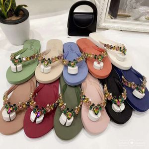 FLOPS Designerinnen Frauen Sandalen Strasssteine ​​Pantoffeln Süßigkeiten Farbe Travel Strand Fußwiderstand mit Box 581