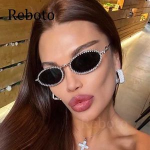 Sunglasses 2024 Crystal Oval Sunglasses For Women Fashion Small Metal Frame Womens Sun Glasses Trendy Clear Lens Elegant Round Eyewear G240529