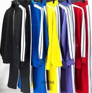 Herrkvinnor Tracksuits Hoodie Pant Sweatshirts Suits Män spår Svettrockar Man Designers Jackor Shorts T Shirt Sweatshirts Sportwear