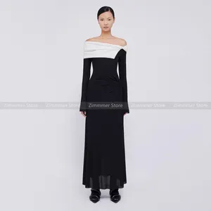 Vestidos casuais vietnã temperamento nicho design preto e branco colidir cor um ombro manga longa bottoming vestido pequeno