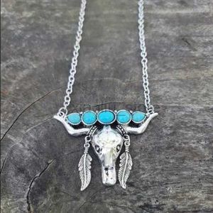 Halsketten mit Anhänger 2024 Türkisfarbene Steine Schmuck Punchy Rodeo Geschenk STEER SKULL ANHÄNGER Halskette für Frauen Bull Steer Western Halskette 240401