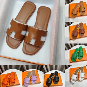 Designer chinelos de couro de patente slide plana claquette para mulheres senhoras sandálias verão moda sapatos baixos saltos tamanho 35-42 sandale frete grátis