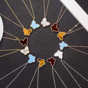 Hot Van S925 Pure Silver Shell Butterfly Pendant For Womens Classic Collarbone Chain Inlaid med vit Fritillaria Non Fading Necklace