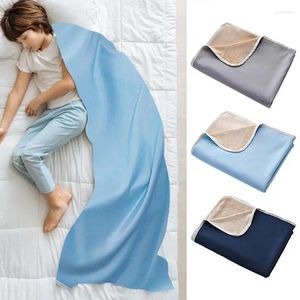 Blankets Summer Throw Blanket For Couch Thin And Breathable Lightweight Napping Cooling Ice Silk Kids Car Sofa Travel