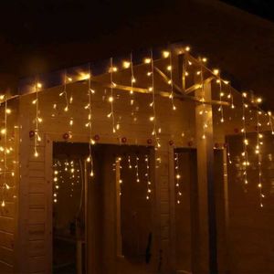 LED-strängar 4m (bredd) Gardin Icicle String LED Fairy Light Christmas Window Garden Xmas Wedding Party Bar Decor Drop Höjd (40-50-60 cm) YQ240401