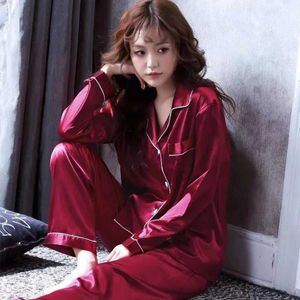 Xs5k sexy pyjamas suo chao s-6xl Paar Seiden Satin Pyjamas Frauen Herren Langarm Reseve Revers Tops+Hosen 2pcs Pyjamas Nachtwege Nachtwäsche Homewear 2404101