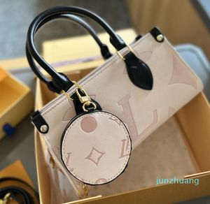 Handtasche Einkaufstasche West Designer-Taschenriemen Luxus Damenmode Geprägte Umhängetaschen Umhängetaschen Handtaschen