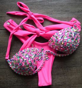 Kvinnors badkläder 2019 Sexig rem Neongrön kristallbaddräkt Kvinnor Push Up Bikini Rhinestone Diamond Luxury Womens Swimsuit Plus Size J240330