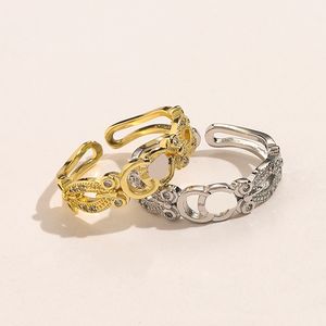 Ring aus 18 Karat vergoldetem Titanstahl, Designer-Luxus-verstellbare Ringe für Damen, Doppelbuchstabe-Diamant, modische Ringe, Paarringe, trendiges Weihnachtsgeschenk