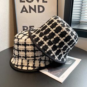 여성을위한 패션 모자 흑백 작은 향기 캐주얼 어부 모자 모자 한국 버전 바지 유역 새로운 인터넷 유명한 버킷 모자