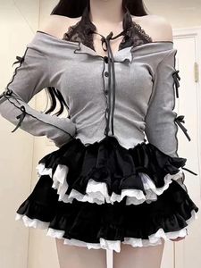 Vestidos de trabalho conjuntos de vestido doce feminino japonês kawaii lolita saia conjunto fino laço arco slash pescoço topos bolo de veludo preto mini 2 peças