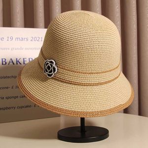 夏の香りのよい帽子のショーケースフェイススモールカジュアルな多目的漁師帽子韓国版屋外の顔を覆う日焼け止め麦わら帽子の潮