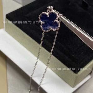 Designer High Version Van High Version Clover Necklace 925 Pure Silver Plated 18K Natural Peter Blue Shining Stone Live