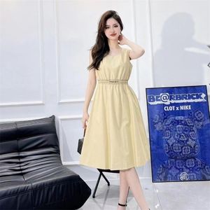 Women's Classic New Style Temperament Casual Printing Letter Wrapped Waist Slimming Sleeveless Fashion French Dress Summer Dress