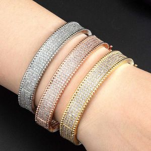 Armreifen Zlxgirl ein- und vierzeiliger AAA-Zirkon-Kristall-Armreif für Damen-Brautschmuck, komplett um Mirco gepflastertes Dubai-Gold-Armband, kostenlose Tasche