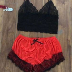 Sexy Pyjamas Sexy Pajamas for Women 2 Pieces Top Shorts Set Sleepwear Clothes Lace Pajamas Underwear Lingerie 2404101